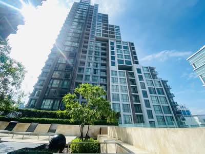 ขาย - Quattro by Sansiri : ควอทโทร บาย แสนสิริ, กรุงเทพ