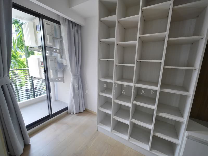 Runesu Thonglor 5, Bangkok, 82 Padi Madi Alley, Khlong Tan Nua, Watthana, Bangkok, 1 Bedroom, 43 sqm, Condo For Rent, by Nattanan Techatirapan, 11772802 - DDproperty.com