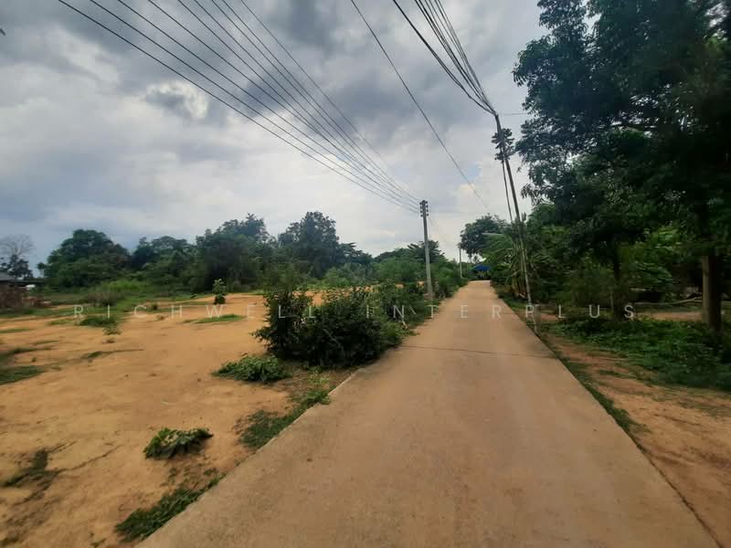 Land for sale, 80 sq.w. filled, suitable for building a house, near road 3078-900 meters, Chachoengsao, Tha Than, Phanom Sarakham, Chachoengsao, , 320 sqm, Land For Sale, by RICHWELL INTERPLUS, 11773321 - DDproperty.com