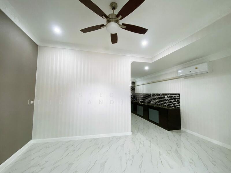 For Sale - 6 Bedrooms 8 Bathrooms House for Sale in South Pattaya, Banglamung, Chon Buri (Pattaya)