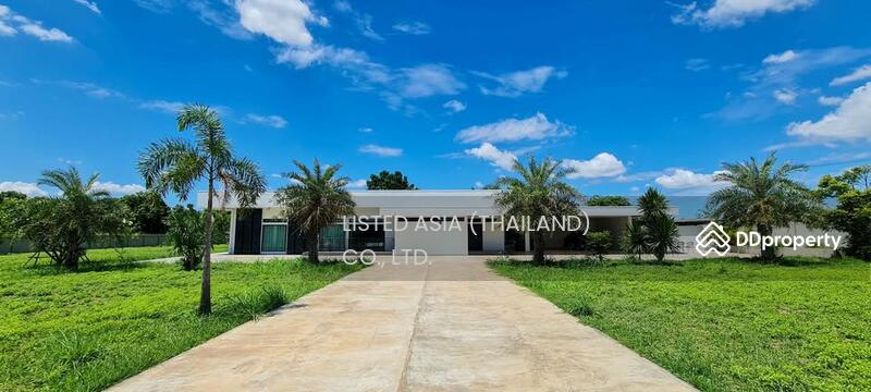 For Sale - Modern Luxury 5 Bedrooms Pool Villa in Khon Kaen, Khon Kaen