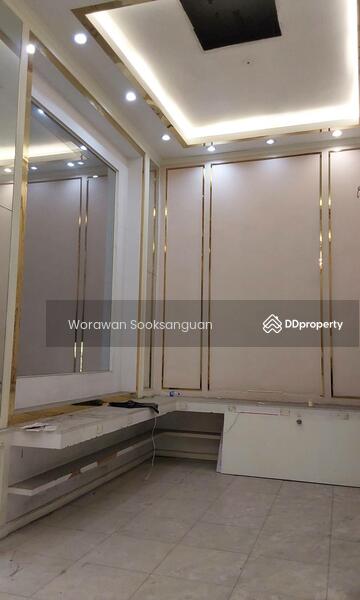 For Rent - Commercial building for rent, 2 units, 4 floors, near Big C Tiwanon road, Nonthaburi