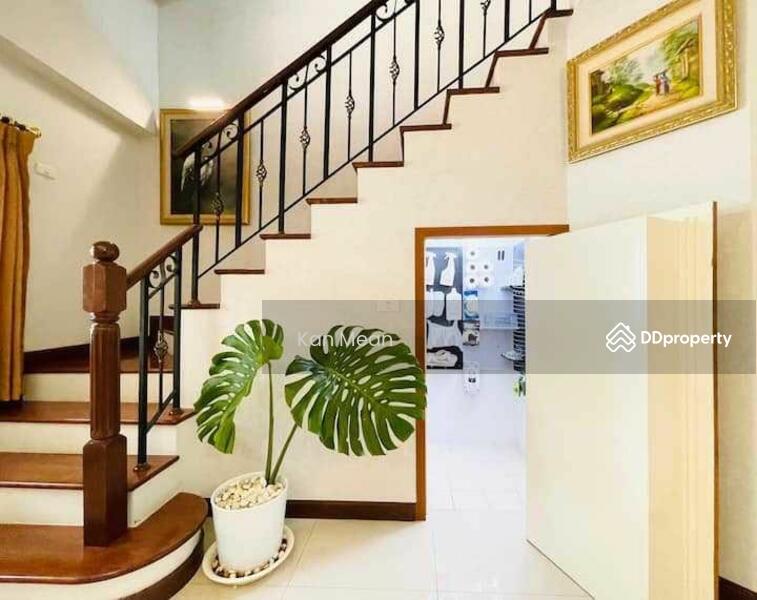 For Rent - Vista Park Prachachuen Townhome, 3 floors, 3 bedrooms, 4 bathrooms, 2 living rooms, Nonthaburi