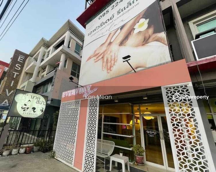 For Rent - Vista Park Prachachuen Townhome, 3 floors, 3 bedrooms, 4 bathrooms, 2 living rooms, Nonthaburi