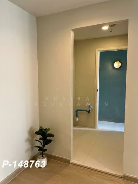Lumpini Place Water Cliff, Bangkok, Soi Sathu Pradit 19 Yeak 10, Chong Nonsi, Yan Nawa, Bangkok, 2 Bedrooms, 48 sqm, Condo For Sale, by Susira Preuksawun, 11773687 - DDproperty.com