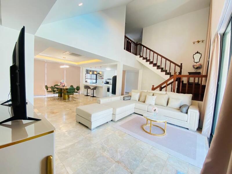 Luxury pool villa for rent near Central Phuket, 3 bedrooms, Phuket location, rent 150,000 baht/month, Phuket, Wichit, Muang Phuket, Phuket, 3 Bedrooms, 400 sqm, Villa For Rent, by Rachen Nopsuwan, 11773802 - DDproperty.com