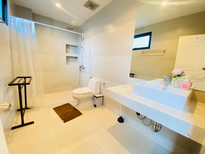 Luxury pool villa for rent near Central Phuket, 3 bedrooms, Phuket location, rent 150,000 baht/month, Phuket, Wichit, Muang Phuket, Phuket, 3 Bedrooms, 400 sqm, Villa For Rent, by Rachen Nopsuwan, 11773802 - DDproperty.com