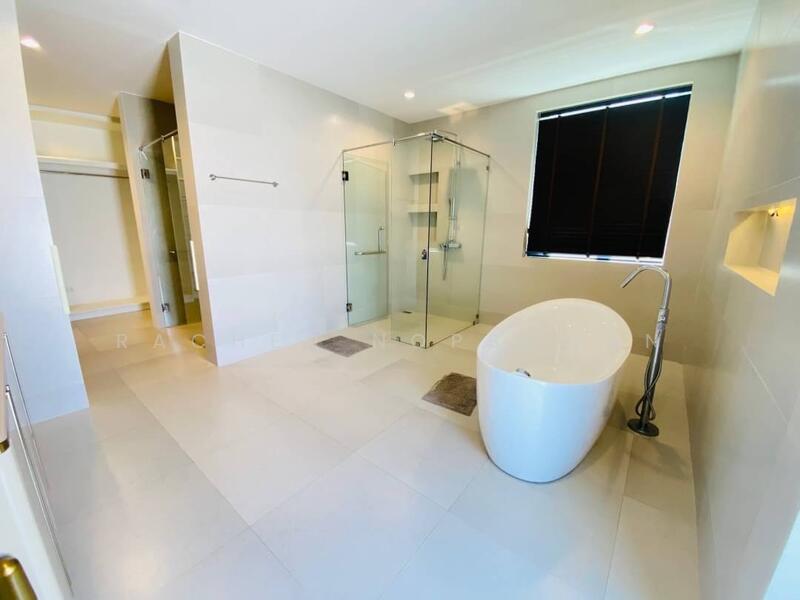 Luxury pool villa for rent near Central Phuket, 3 bedrooms, Phuket location, rent 150,000 baht/month, Phuket, Wichit, Muang Phuket, Phuket, 3 Bedrooms, 400 sqm, Villa For Rent, by Rachen Nopsuwan, 11773802 - DDproperty.com