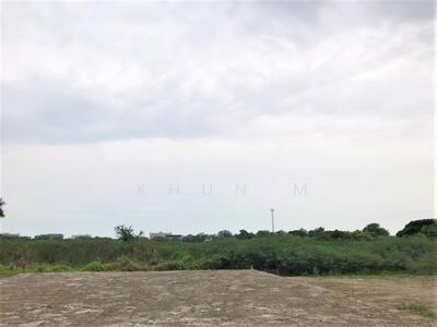 ขาย - ที่ดิน 100 ตารางวา หน้ากว้าง ใกล้ตลาด โรงพยาบาล สนามบินสุวรรณภูมิ มหาวิทยาลัยพระจอมเกล้, กรุงเทพ