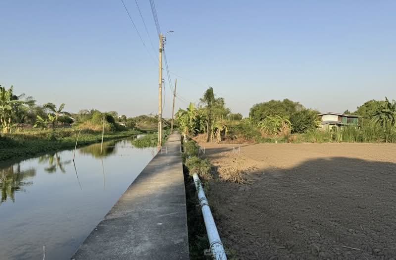 For Sale - ที่ดินติดคลองมีความเป้นส่วนตัวหายาก, Bangkok