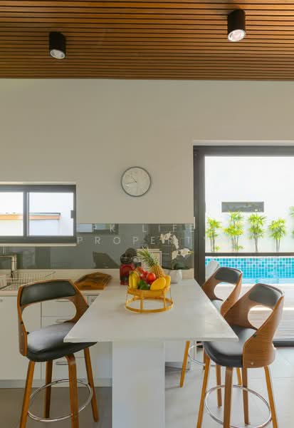 7R0878 Pool villa for rent 3 bedroom 3 bathroom 80,000/month at rawai have fully furnished, Phuket, Rawai, Muang Phuket, Phuket, 3 Bedrooms, 300 sqm, Villa For Rent, by PK LIFE Property, 11774159 - DDproperty.com
