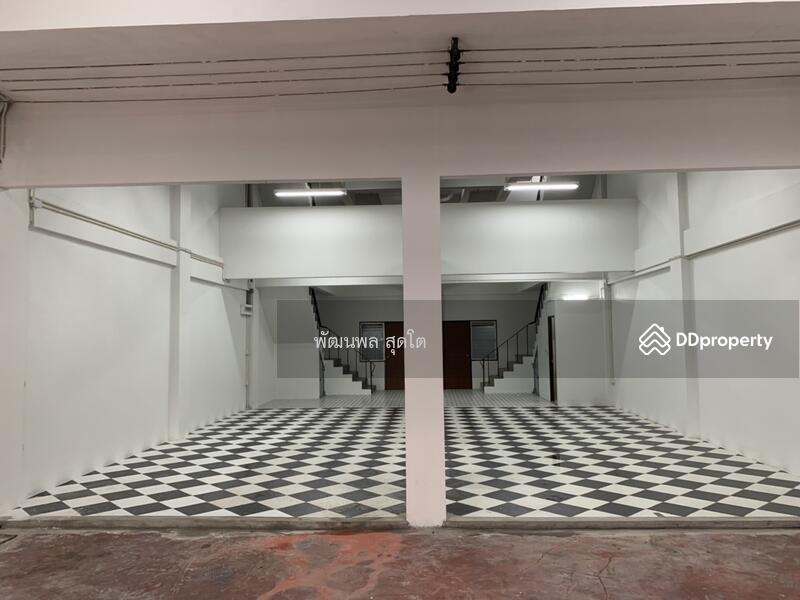 For Rent - 2 commercial buildings, Tai Ban Subdistrict 58/3, Samut Prakan