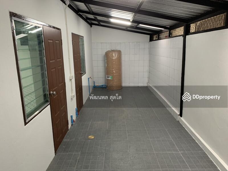 For Rent - 2 commercial buildings, Tai Ban Subdistrict 58/3, Samut Prakan