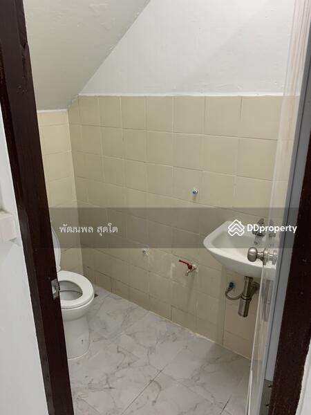 For Rent - 2 commercial buildings, Tai Ban Subdistrict 58/3, Samut Prakan
