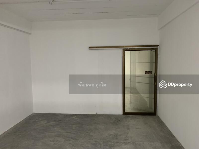 For Rent - 2 commercial buildings, Tai Ban Subdistrict 58/3, Samut Prakan