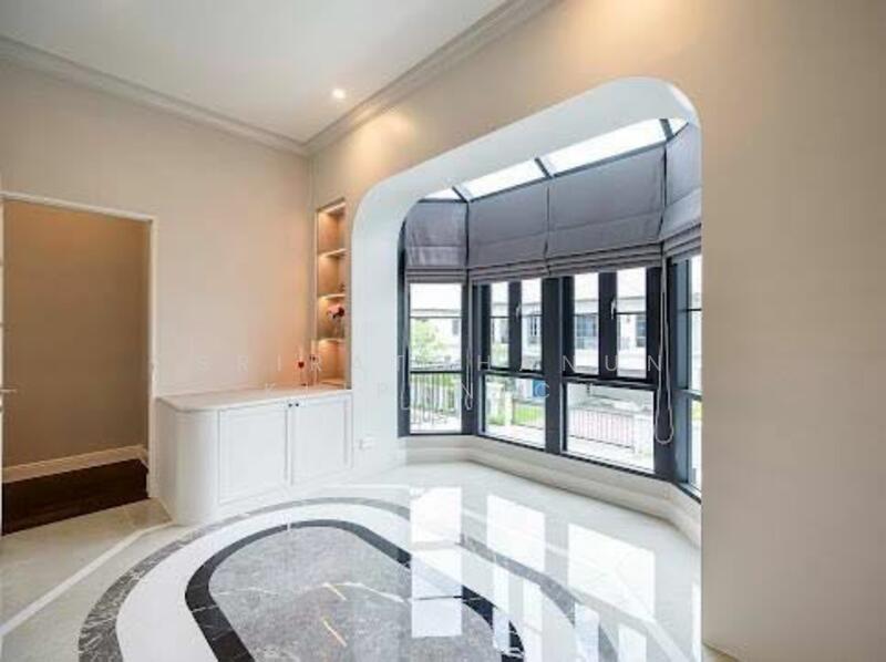 Narasiri Krungthep Kreetha, Bangkok, 69 Soi Pracha Ruamjai, Hua Mak, Bang Kapi, Bangkok, 4 Bedrooms, 495 sqm, Villa For Rent, by Patchalida Chanchaisiriwet, 11774763 - DDproperty.com