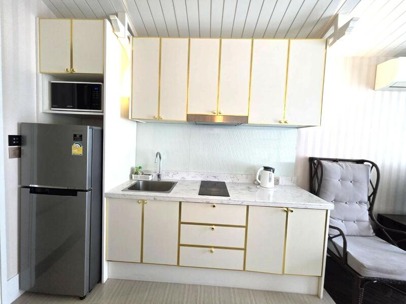 Grand Florida Beachfront, Chon Buri (Pattaya), Soi NaJomtien 14, Na Chom Thian, Sattahip, Chon Buri (Pattaya), 1 Bedroom, 36 sqm, Condo For Sale, by คุณรินดา, 11774819 - DDproperty.com