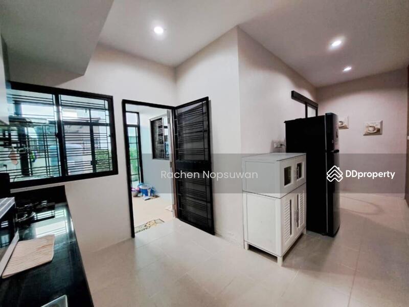 For Rent - For rent: 2-storey twin house, location: Nam Krachae Intersection, rent 20,000 baht/month, Songkhla