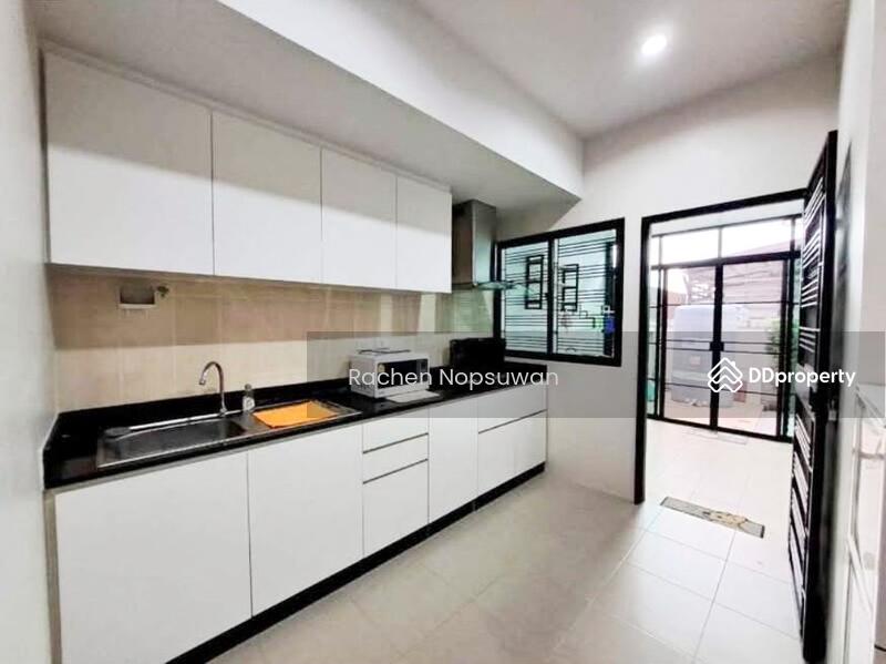 For Rent - For rent: 2-storey twin house, location: Nam Krachae Intersection, rent 20,000 baht/month, Songkhla