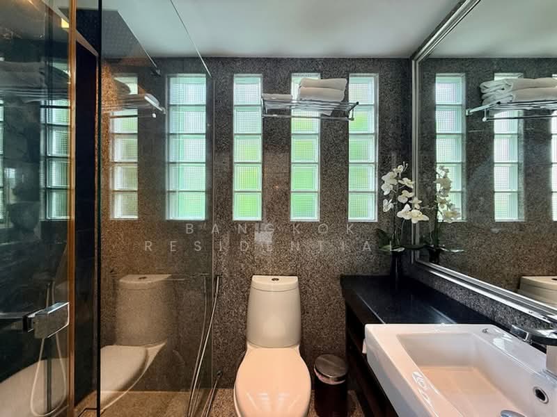 Celadon Bangkok, Bangkok, 282 14 Soi Panitanan, Khlong Tan Nua, Watthana, Bangkok, 2 Bedrooms, 130 sqm, Condo For Rent, by Bangkok Residential, 11775269 - DDproperty.com