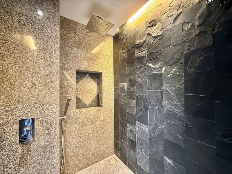 Celadon Bangkok, Bangkok, 282 14 Soi Panitanan, Khlong Tan Nua, Watthana, Bangkok, 2 Bedrooms, 130 sqm, Condo For Rent, by Bangkok Residential, 11775269 - DDproperty.com