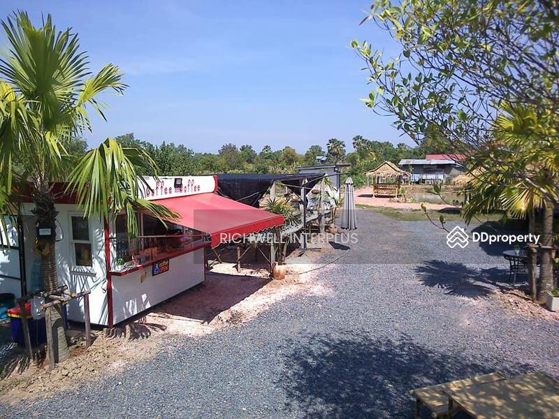 For Sale - For Sale: Filled Land with Building, 1 Rai, Si Maha Phot District, Prachinburi Province., Prachin Buri