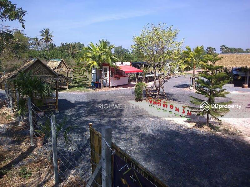 For Sale - For Sale: Filled Land with Building, 1 Rai, Si Maha Phot District, Prachinburi Province., Prachin Buri