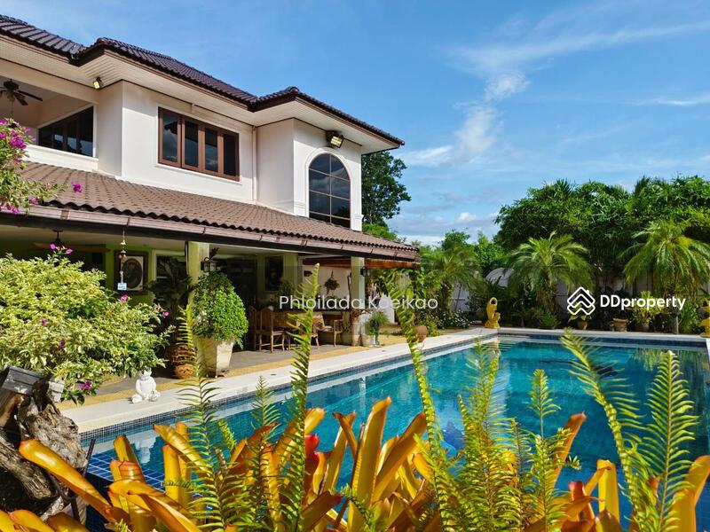 ขาย - 4-Br Villa close to Hua Hin City (2037455), ประจวบคีรีขันธ์