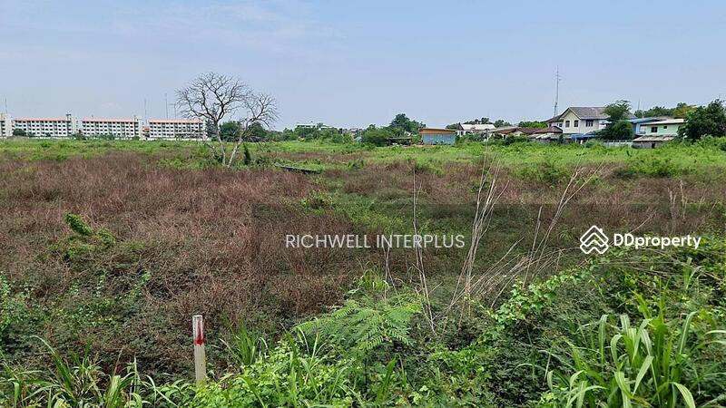 For Sale - For sale: 367 square wah of land in Nai Mueang, 200 meters from Thesaban Damri Road., Prachin Buri