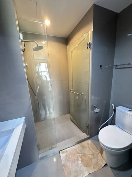 Rhythm Sukhumvit 42, Bangkok, Soi Sukhumvit 42, Sukhumvit Road, Phra Kanong, Khlong Toei, Bangkok, 1 Bedroom, 36 sqm, Condo For Rent, by Agentbkk, 11776397 - DDproperty.com