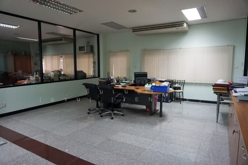 ขายสำนักงานและโกดัง ถนนเลี่ยงเมืองนนท์ ใกล้รถไฟฟ้า ใกล้สามแยก และ ตลาดอตก. 3, Nonthaburi, เลี่ยงเมืองนนท์, Talat Kwan, Muang Nonthaburi, Nonthaburi, , 1,728 sqm, Warehouse/Factory For Sale, by วินเนอร์ [แว่น].[Jennie], 11776779 - DDproperty.com
