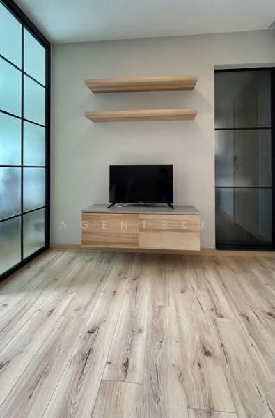 Brix Charan 64, Bangkok, 696 Charan Sanit Wong Road, Bang Yi Khan, Bang Phlat, Bangkok, 1 Bedroom, 28 sqm, Condo For Rent, by Agentbkk, 11777077 - DDproperty.com