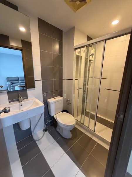 The Base Sukhumvit 77, Bangkok, 289 Sukhumvit 77 Road, Phra Kanong Nua, Watthana, Bangkok, 1 Bedroom, 30 sqm, Condo For Rent, by พิชญุตม์ จันทนวรานนท์, 11777109 - DDproperty.com