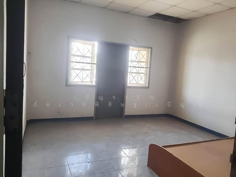 For Sale - 2DD-753711 Commercial building, Chaiburi, Surat Thani, near Thailand Post, Surat Thani