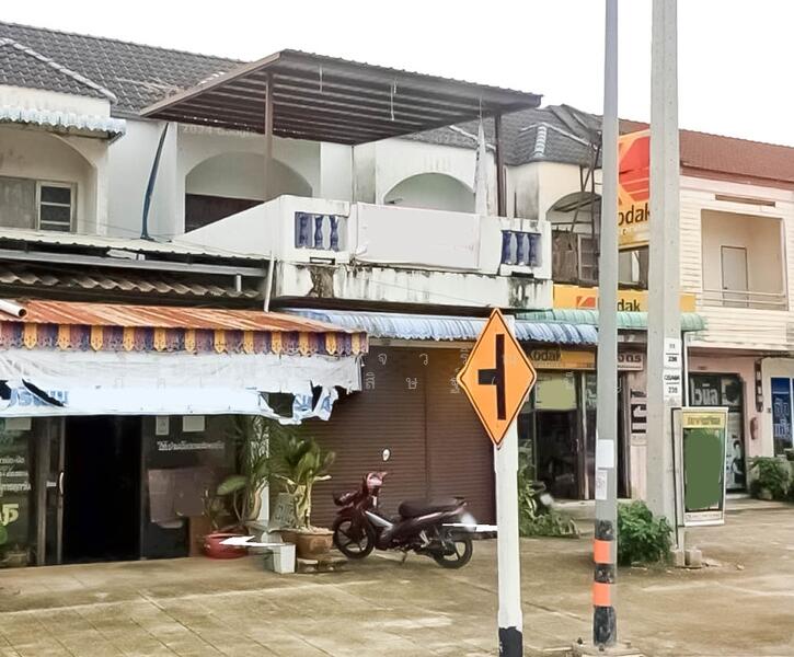 For Sale - 2DD-753711 Commercial building, Chaiburi, Surat Thani, near Thailand Post, Surat Thani
