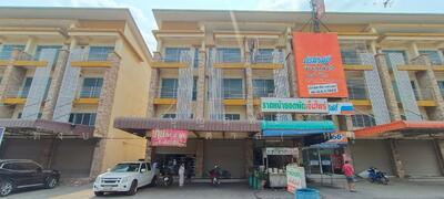 ขาย - ขายอาคารพาณิชย์ 4 ชั้น 2 คูหา ใกล้แหล่งชุมชน บางกรวย นนทบุรี, นนทบุรี