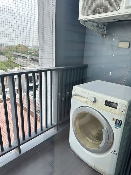 Motive Condo Chaengwattana, Bangkok, Thanon Chaeng Watthana, Talat Bang Khen, Lak Si, Bangkok, 1 Bedroom, 30 sqm, Condo For Rent, by สรวีย์ ศรีพรอำไพ, 11778068 - DDproperty.com