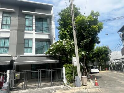 ขาย - Baan Klang Muang Ngamwongwan : บ้านกลางเมือง งามวงศ์วาน, กรุงเทพ