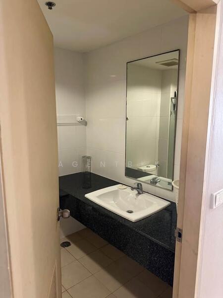 The Platinum Fashion Mall, Bangkok, Phetchaburi Road, Thanon Phetchaburi, Ratchathewi, Bangkok, 1 Bedroom, 45 sqm, Condo For Rent, by Agentbkk, 11778478 - DDproperty.com