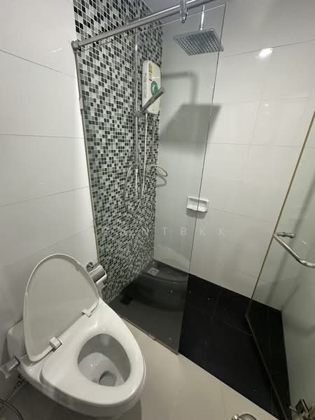 Metro Sky Ratchada, Bangkok, Soi Inthamara 47, Ratchadaphisek Road, Din Daeng, Bangkok, 1 Bedroom, 30 sqm, Condo For Sale, by Agentbkk, 11778495 - DDproperty.com