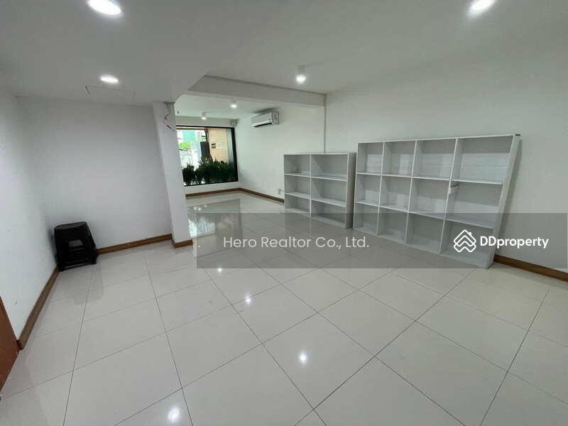 For Rent - Sale/Rent Bangkok Home Office Lat Phrao MRT Chok Chai 4 BRE23728, Bangkok
