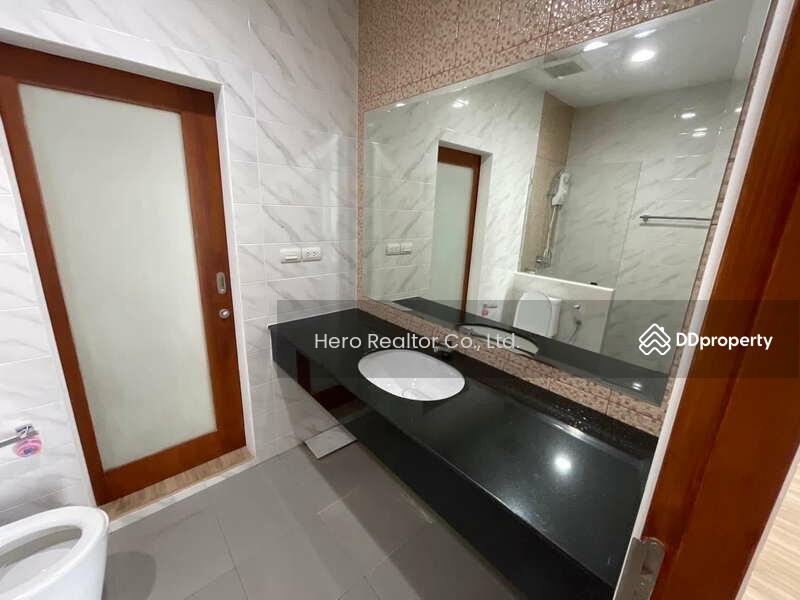 For Rent - Sale/Rent Bangkok Home Office Lat Phrao MRT Chok Chai 4 BRE23728, Bangkok