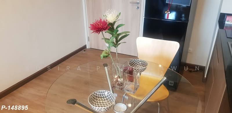 The Capital Ekamai-Thonglor, Bangkok, 2898 New Petchaburi Rd, Bang Kapi, Huai Khwang, Bangkok, 2 Bedrooms, 54 sqm, Condo For Sale, by Susira Prueksawun, 11779744 - DDproperty.com