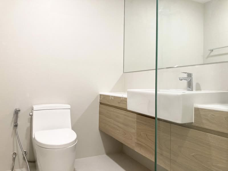 Noble Ambience Sukhumvit 42, Bangkok, 55 Suk Chai Alley, Khong Tan, Khlong Toei, Bangkok, 1 Bedroom, 34 sqm, Condo For Rent, by Jarunat K, 11779859 - DDproperty.com