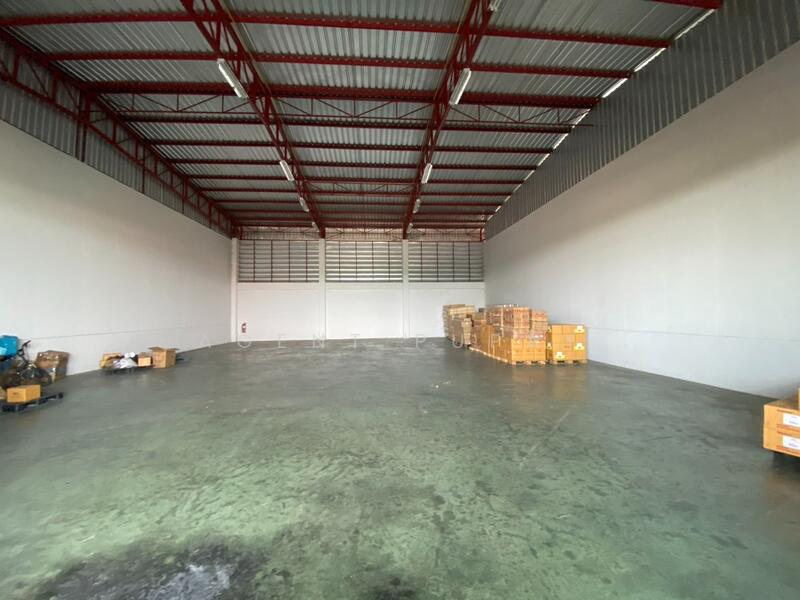 Warehouse and office for rent at Thap Yao, Lat Krabang (SPSAD2456), Bangkok, Thab Yao, Lat Krabang, Bangkok, , 300 sqm, Warehouse/Factory For Rent, by Agent Pupay, 11779870 - DDproperty.com