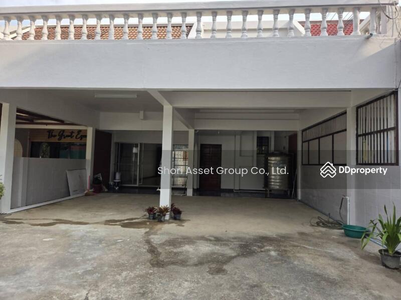 For Rent - 2-story townhouse for rent in the Chiang Mai Land project near the airport, Chiang Mai