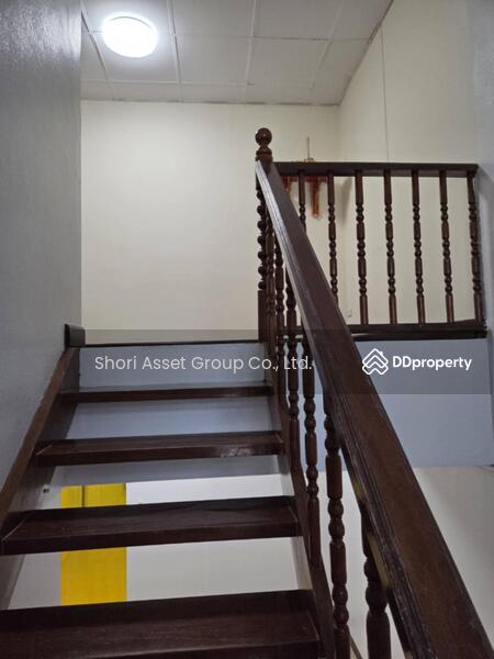 For Rent - 2-story townhouse for rent in the Chiang Mai Land project near the airport, Chiang Mai