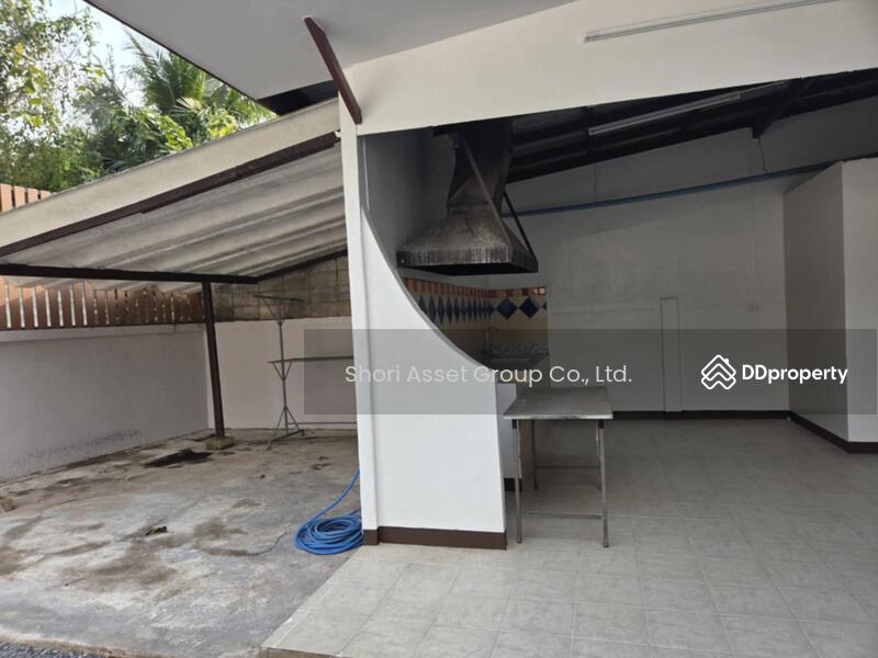 For Rent - 2-story townhouse for rent in the Chiang Mai Land project near the airport, Chiang Mai