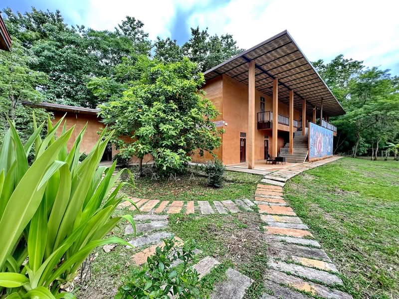 CB46 : House/Large commercial building for sale in Nang Lae, Chiangrai, Chiang Rai, Nang Lae, Muang Chiang Rai, Chiang Rai, , 613 sqm, Business For Sale, by Kaekwun Kanjanapungka, 11781004 - DDproperty.com