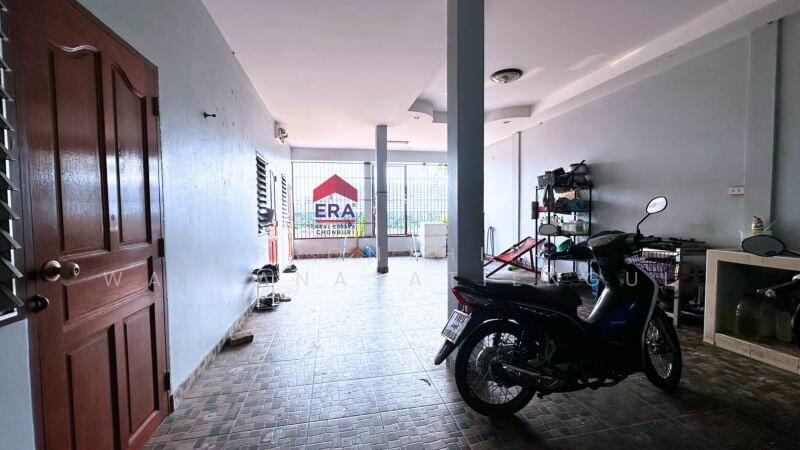 For Sale - ขายหอพักขนาด 8 ห้อง ผู้เช่าเต็ม Gross Rental Yield 6.8% โซน พัทยาเหนือ เยื้อง Home Pro พัทยา, Chon Buri (Pattaya)